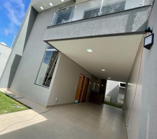 WhatsApp Image 2025-05-14 at 16.05.25